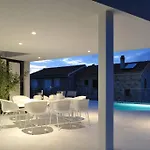 5*modern Seaview With Private Pool *